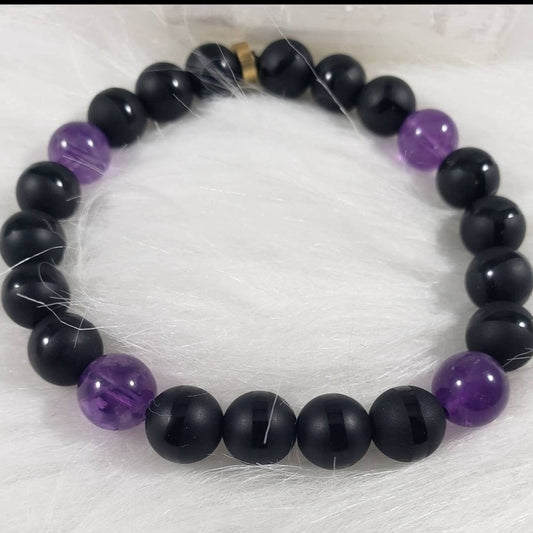 Vibranium Bracelet by: Keys Crystals